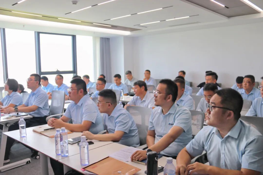 2024年上半年中層管理干部述職會(huì)議：述職曬答卷，砥礪再奮進(jìn)。